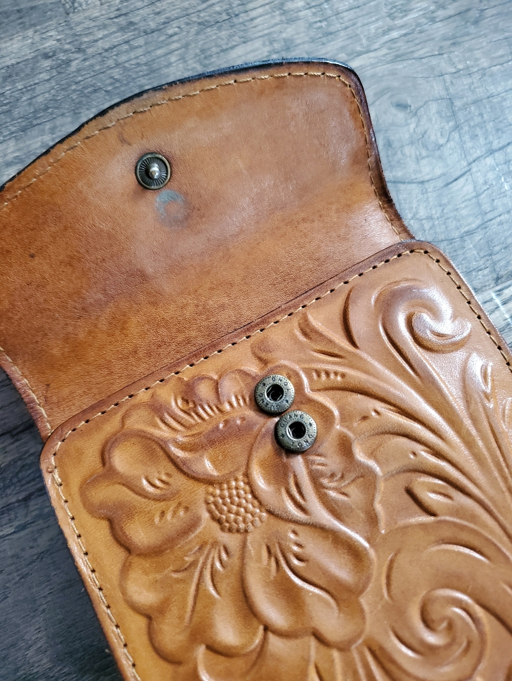 Patricia Nash Leather Embossed Wallet - Picture 4 of 5